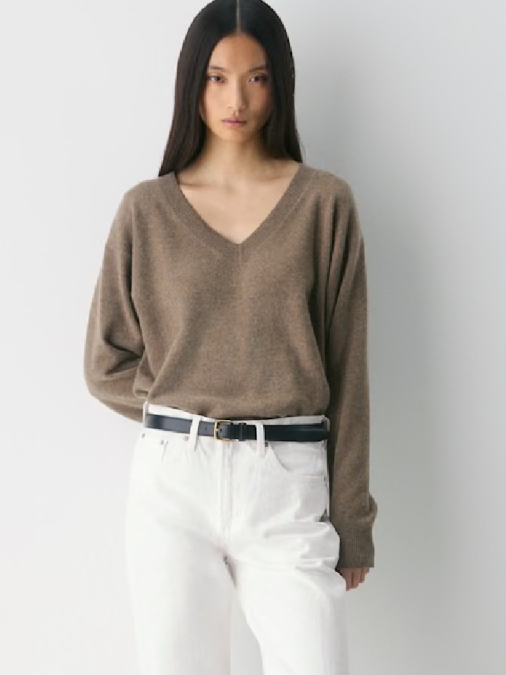 Aritzia cashmere sweater new with tags
